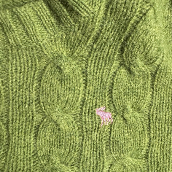 Y2K Abercrombie & Fitch Vintage 100% Wool Cable Knit Sweater Green Small - Picture 2 of 4